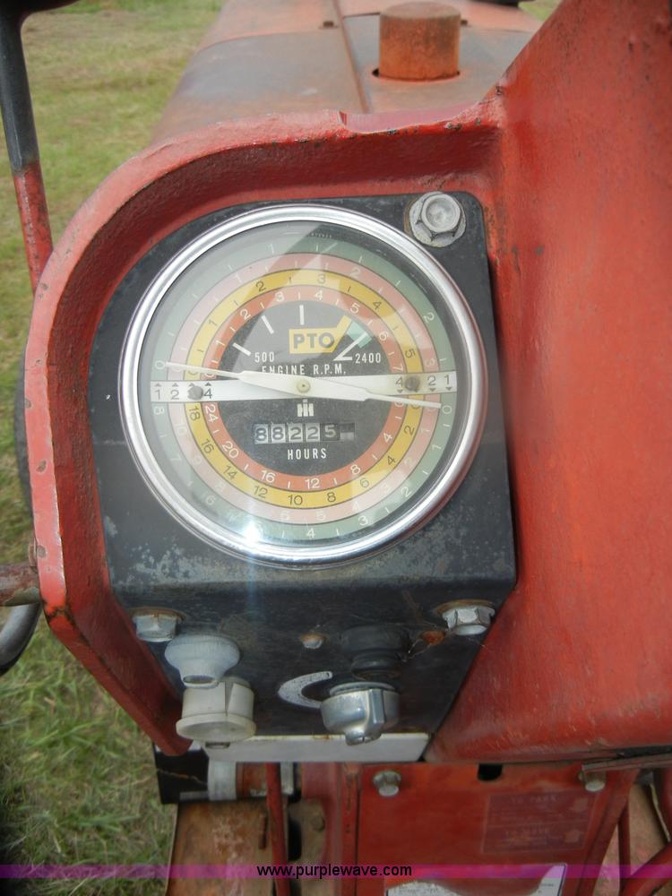 image for item D4936 1966 Mccormick Farmall F806 Turbo tractor