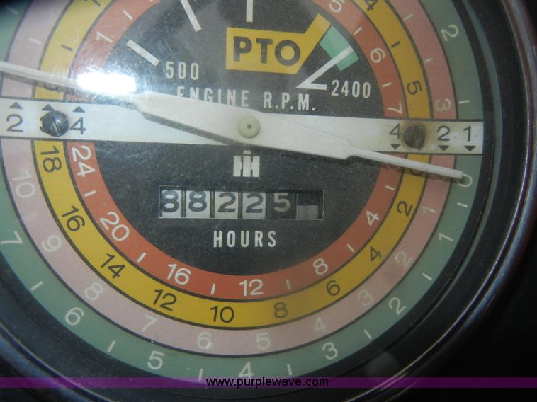 image for item D4936 1966 Mccormick Farmall F806 Turbo tractor