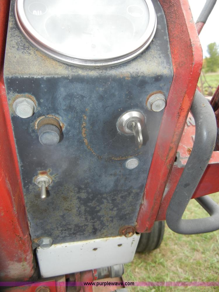 image for item D4936 1966 Mccormick Farmall F806 Turbo tractor