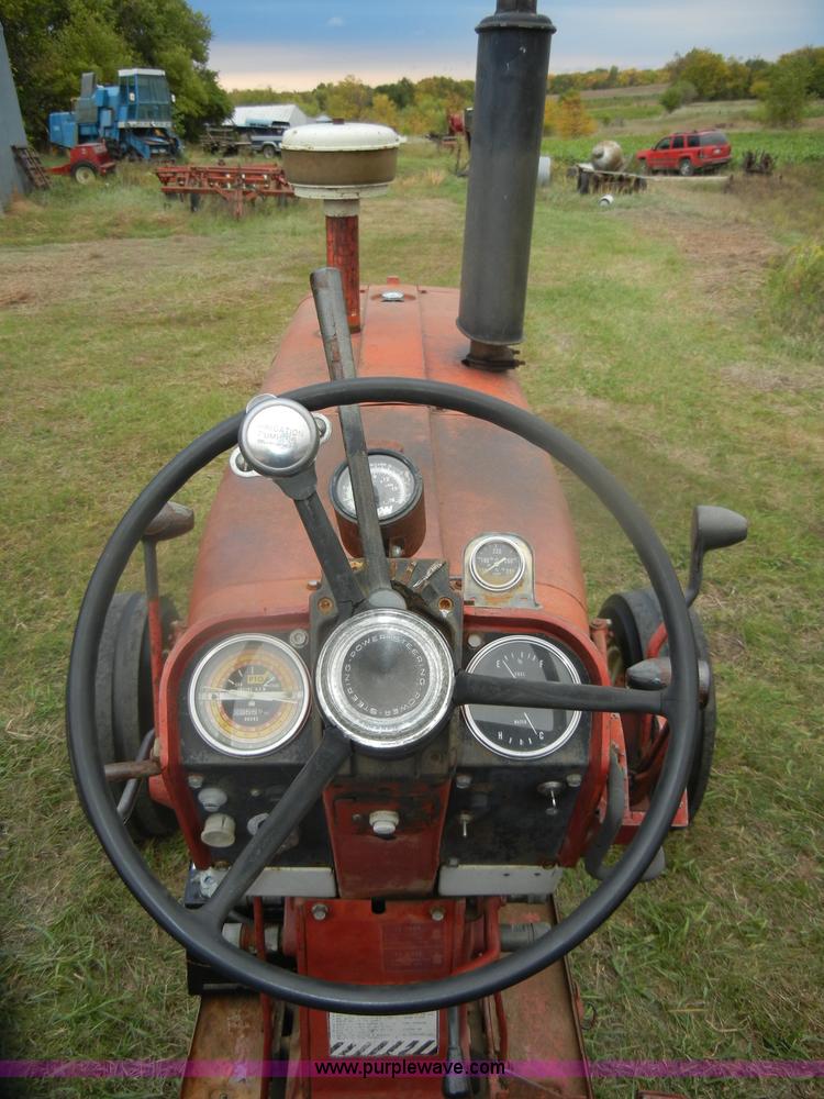 image for item D4936 1966 Mccormick Farmall F806 Turbo tractor