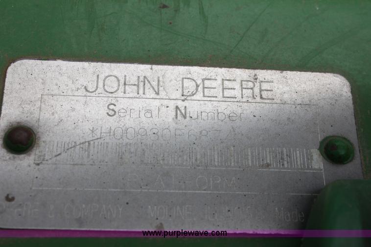 image for item D5287 2000 John Deere 930F flex header