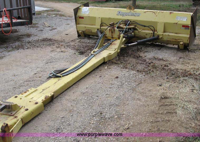 image for item E5511 Degelman hydraulic dozer blade