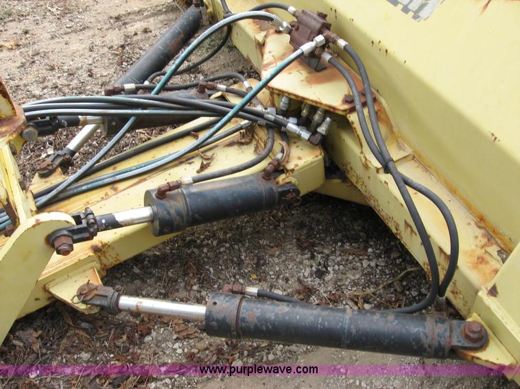 image for item E5511 Degelman hydraulic dozer blade