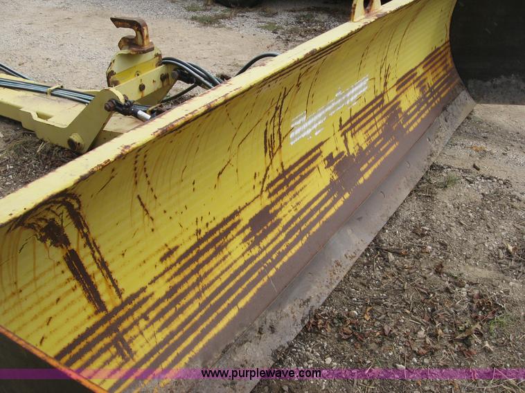 image for item E5511 Degelman hydraulic dozer blade