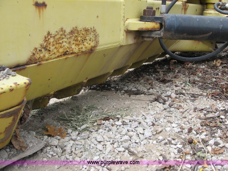 image for item E5511 Degelman hydraulic dozer blade