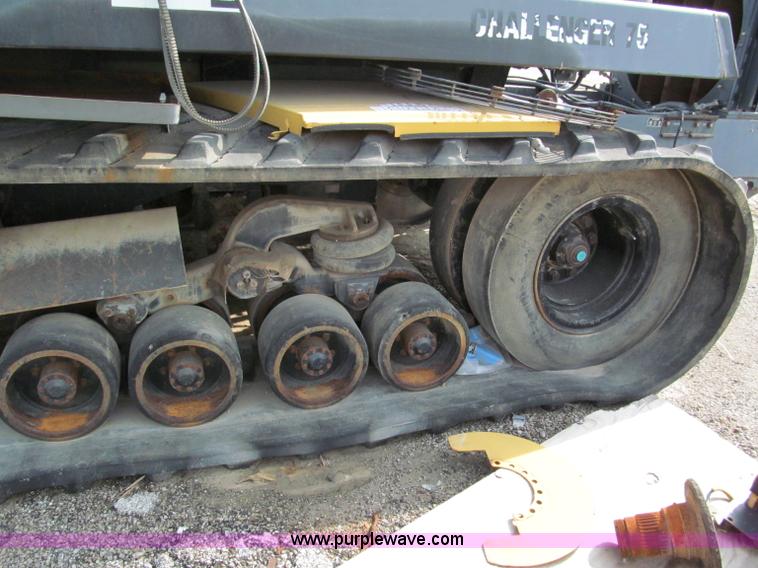 image for item E5515 Caterpillar Challenger 75 track tractor