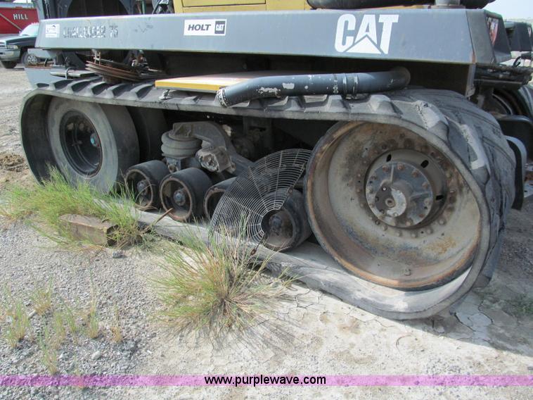 image for item E5515 Caterpillar Challenger 75 track tractor