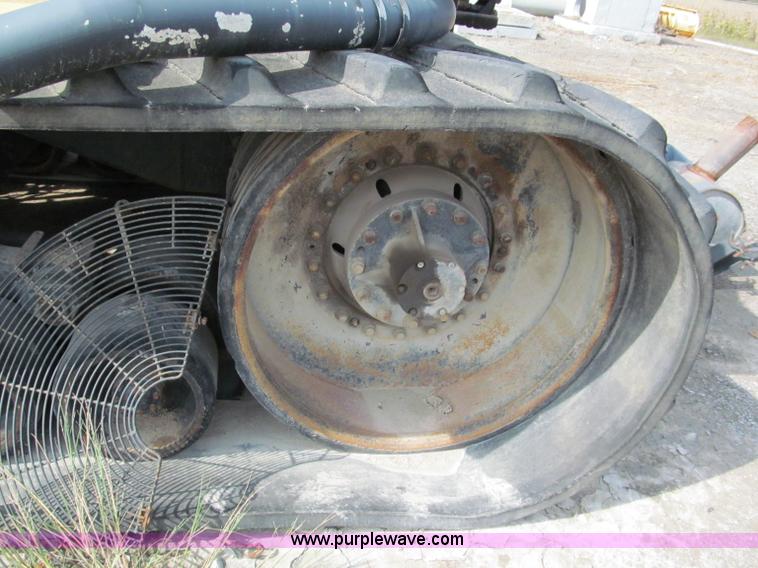 image for item E5515 Caterpillar Challenger 75 track tractor