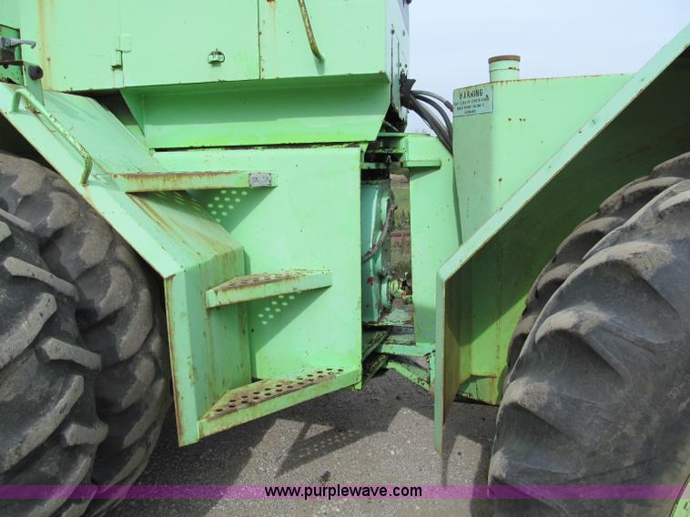 image for item E5547 1975 Steiger Turbo Tiger II ST320 4WD tractor