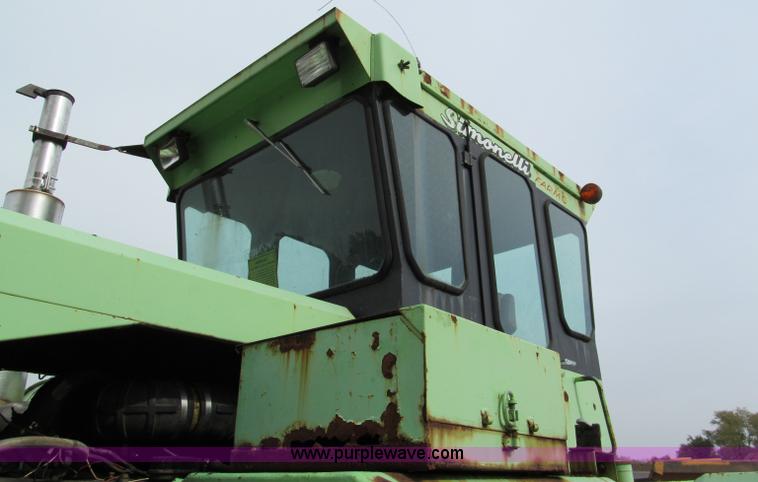 image for item E5547 1975 Steiger Turbo Tiger II ST320 4WD tractor