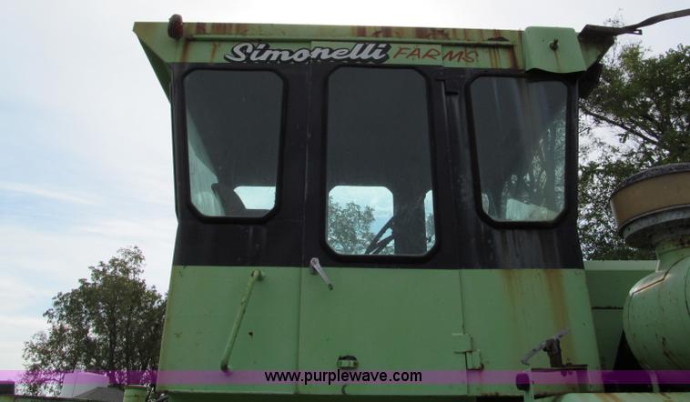 image for item E5547 1975 Steiger Turbo Tiger II ST320 4WD tractor