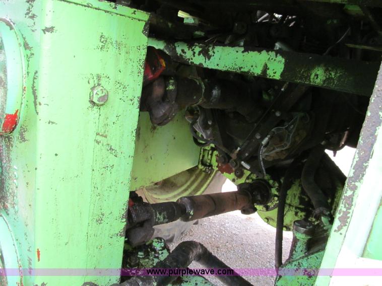 image for item E5547 1975 Steiger Turbo Tiger II ST320 4WD tractor
