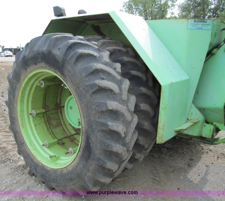image for item E5547 1975 Steiger Turbo Tiger II ST320 4WD tractor