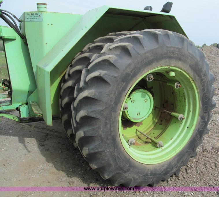 image for item E5547 1975 Steiger Turbo Tiger II ST320 4WD tractor