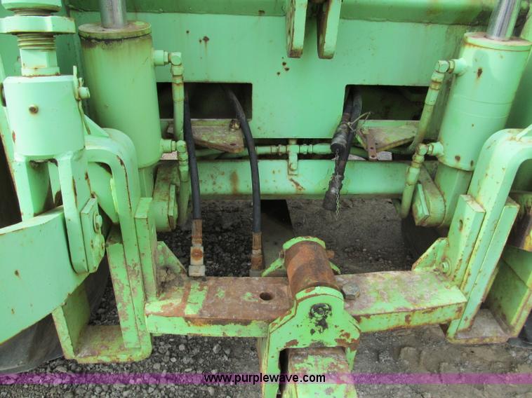 image for item E5547 1975 Steiger Turbo Tiger II ST320 4WD tractor