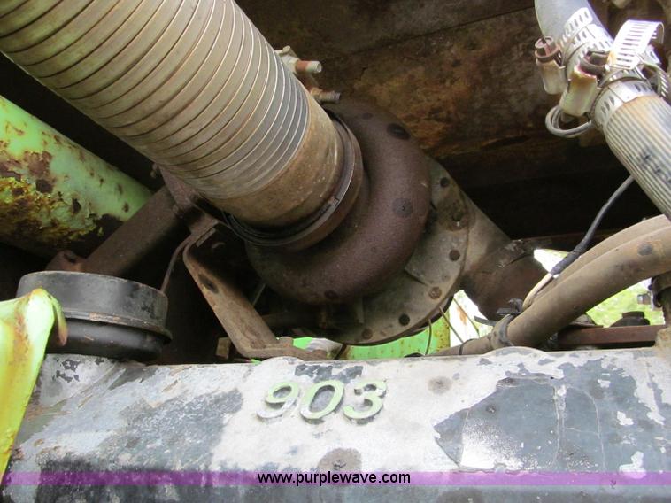 image for item E5547 1975 Steiger Turbo Tiger II ST320 4WD tractor