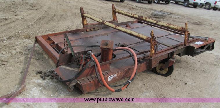 image for item E5548 Farm Hand bale accumulator