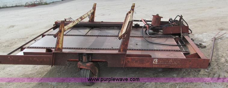 image for item E5548 Farm Hand bale accumulator