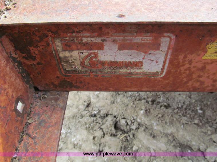 image for item E5548 Farm Hand bale accumulator