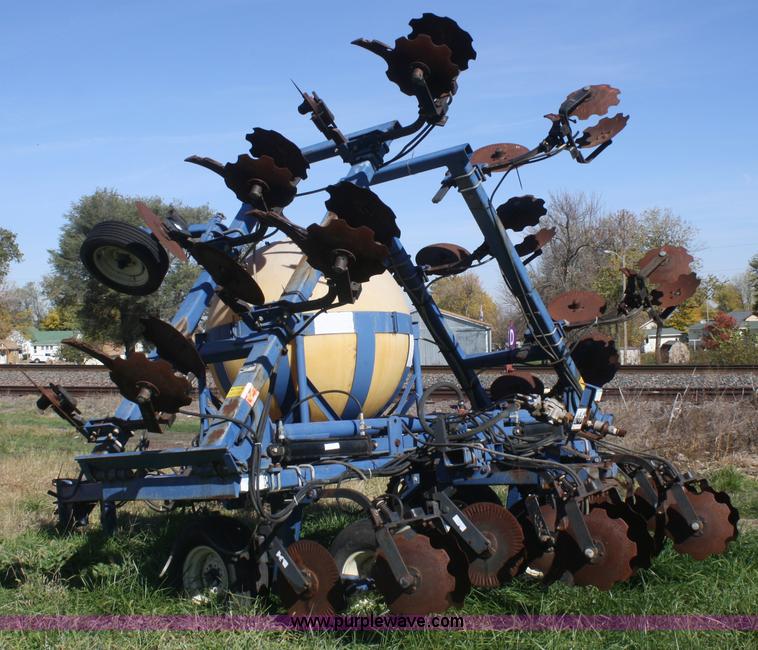 image for item F2693 Blu-Jet Landwalker anhydrous ammonia applicator