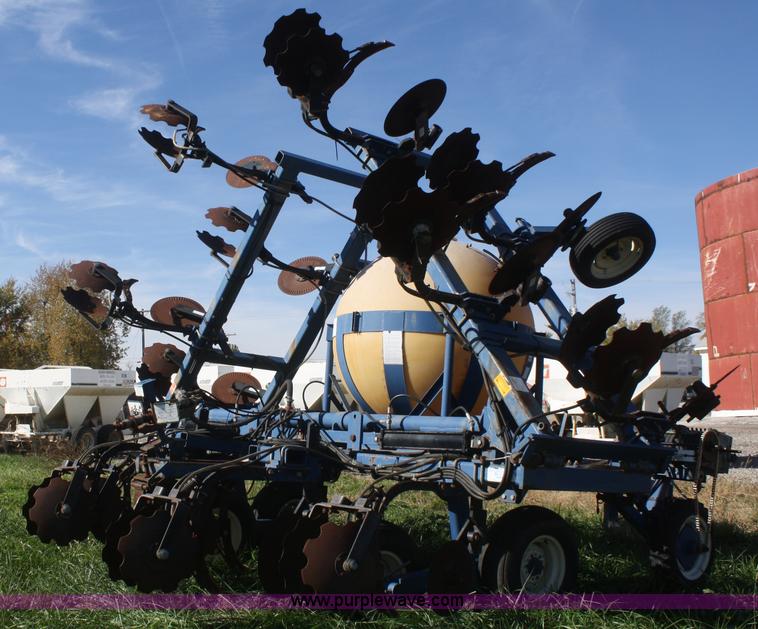 image for item F2693 Blu-Jet Landwalker anhydrous ammonia applicator