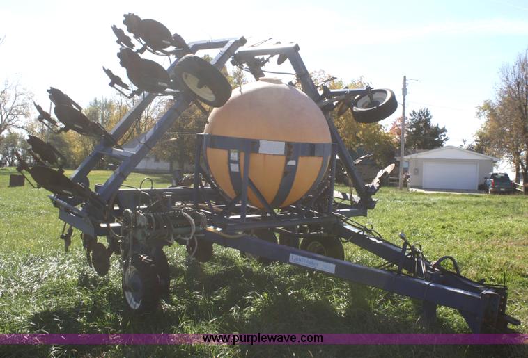 image for item F2693 Blu-Jet Landwalker anhydrous ammonia applicator