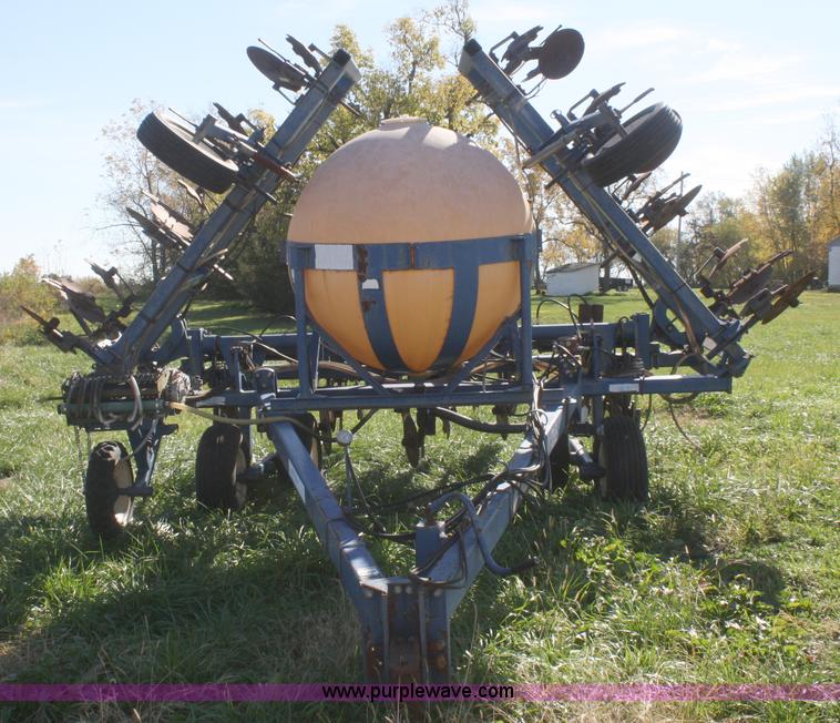 image for item F2693 Blu-Jet Landwalker anhydrous ammonia applicator