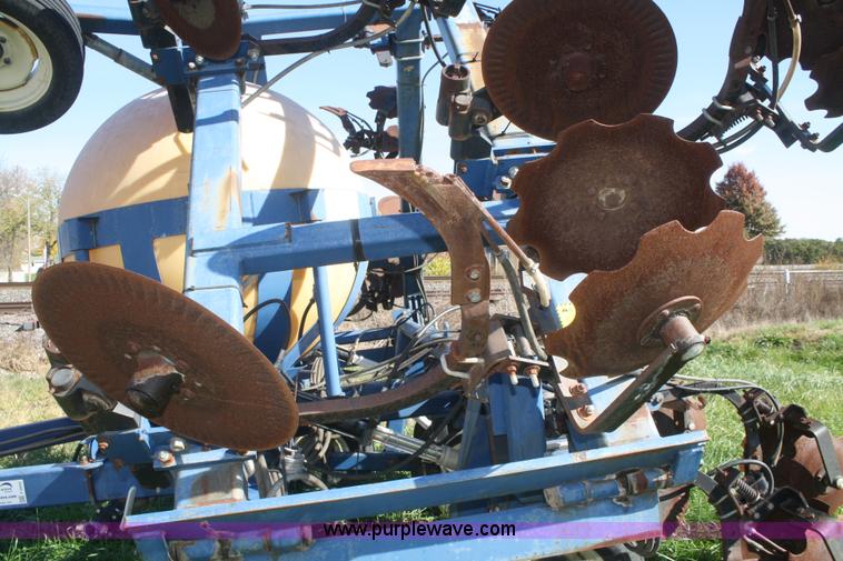 image for item F2693 Blu-Jet Landwalker anhydrous ammonia applicator