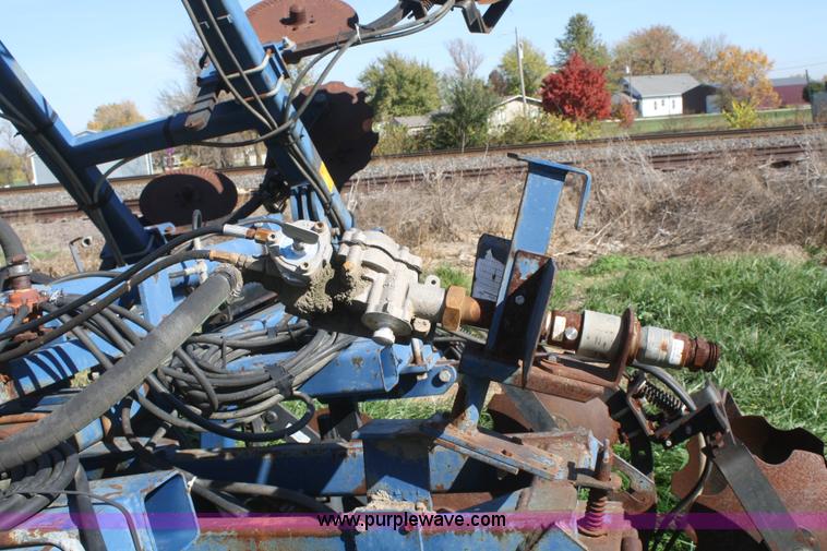 image for item F2693 Blu-Jet Landwalker anhydrous ammonia applicator