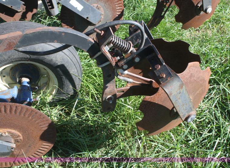 image for item F2693 Blu-Jet Landwalker anhydrous ammonia applicator