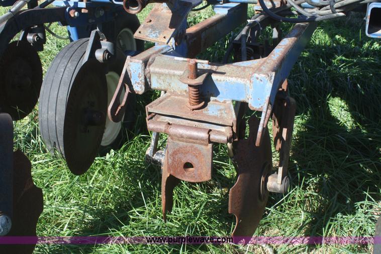 image for item F2693 Blu-Jet Landwalker anhydrous ammonia applicator