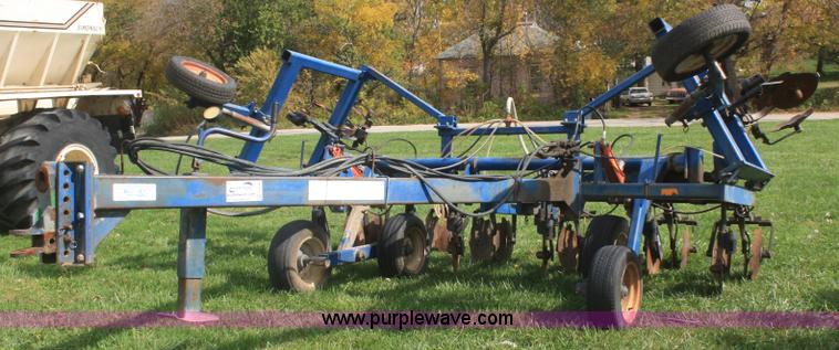 image for item F2694 Blu-Jet Landwalker anhydrous ammonia applicator