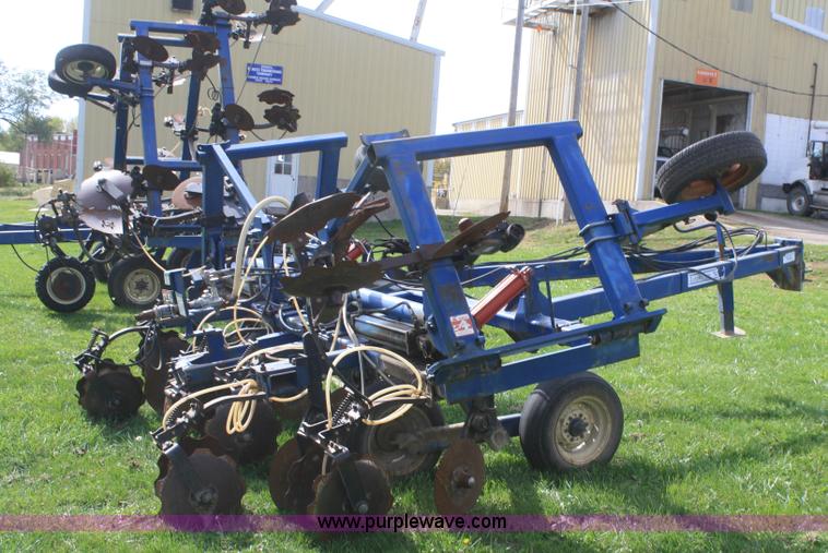 image for item F2694 Blu-Jet Landwalker anhydrous ammonia applicator