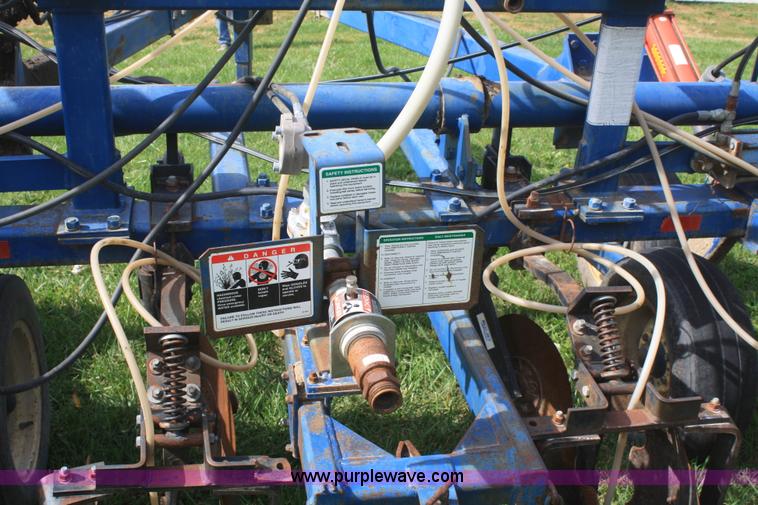 image for item F2694 Blu-Jet Landwalker anhydrous ammonia applicator