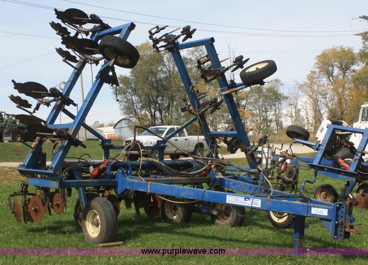 image for item F2695 Blu-Jet Landwalker anhydrous ammonia applicator