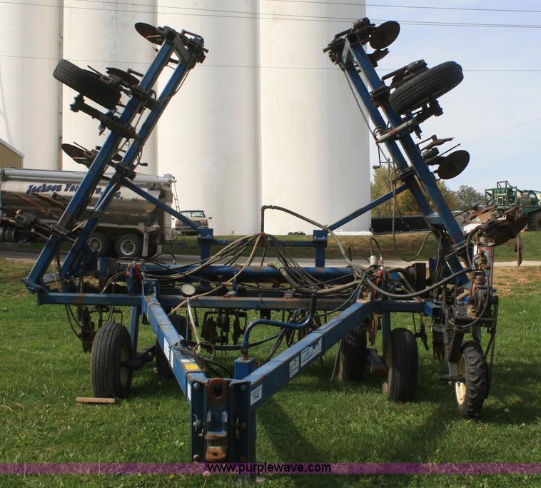 image for item F2695 Blu-Jet Landwalker anhydrous ammonia applicator