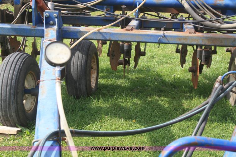 image for item F2695 Blu-Jet Landwalker anhydrous ammonia applicator