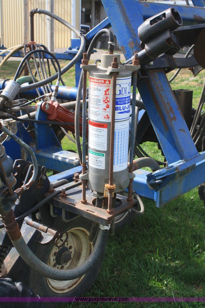 image for item F2695 Blu-Jet Landwalker anhydrous ammonia applicator