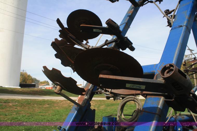 image for item F2695 Blu-Jet Landwalker anhydrous ammonia applicator