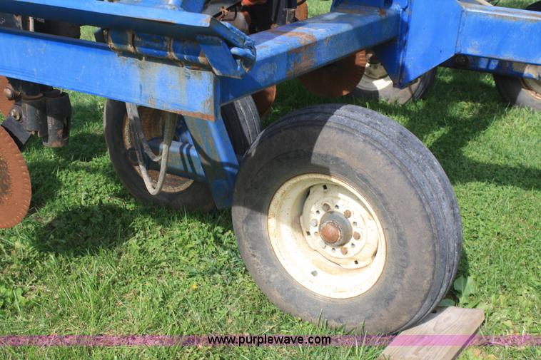 image for item F2695 Blu-Jet Landwalker anhydrous ammonia applicator