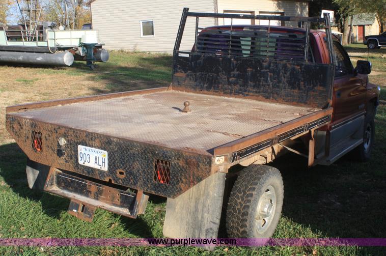 image for item F2697 1994 Dodge Ram 2500 flatbed pickup truck
