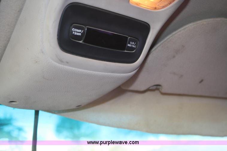 image for item F2697 1994 Dodge Ram 2500 flatbed pickup truck