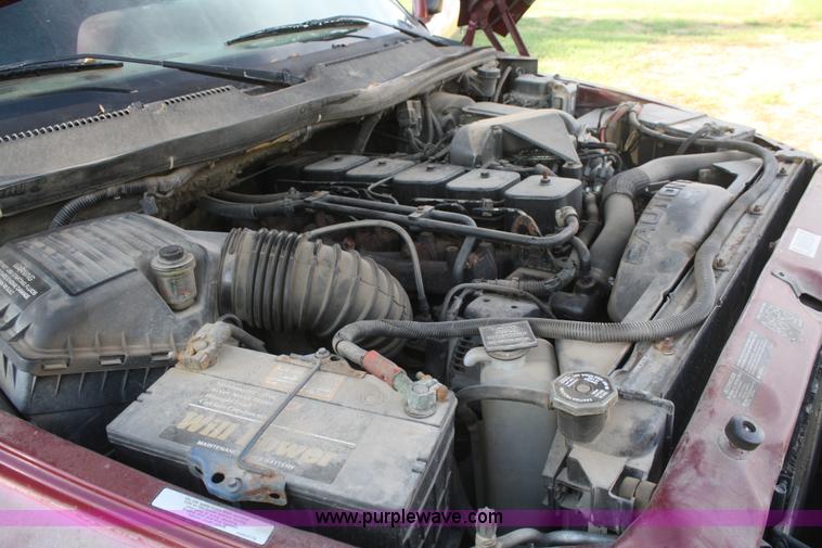 image for item F2697 1994 Dodge Ram 2500 flatbed pickup truck