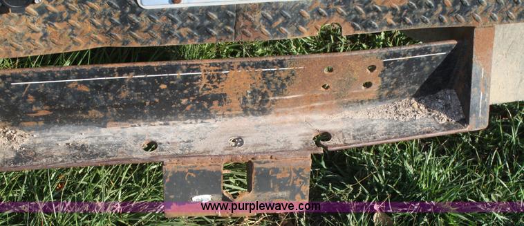 image for item F2697 1994 Dodge Ram 2500 flatbed pickup truck