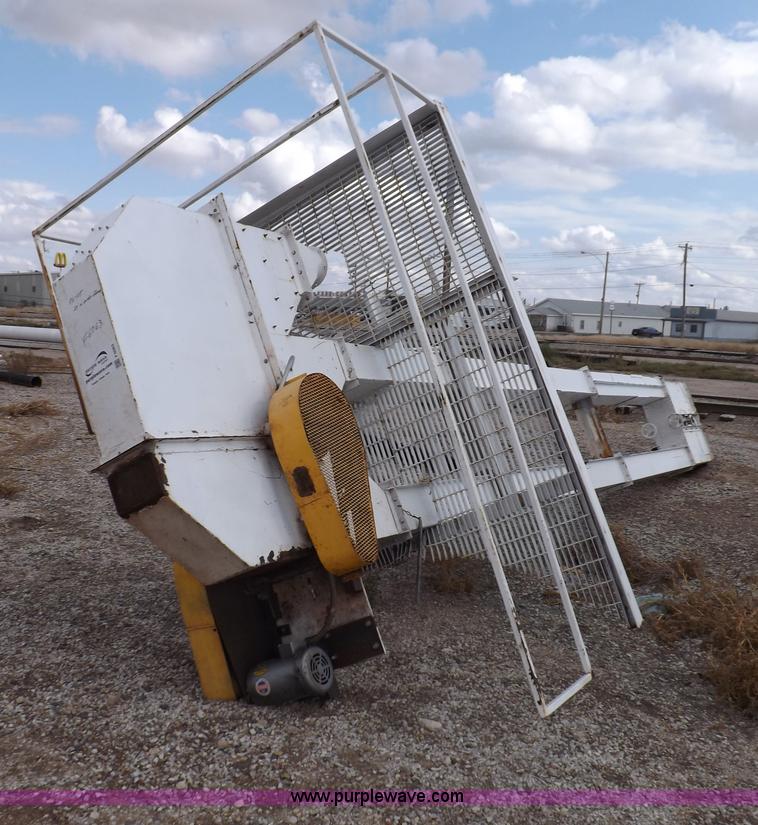 image for item F6063 Elevator leg