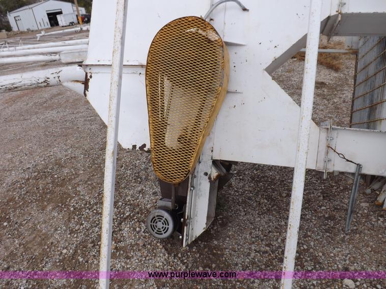 image for item F6063 Elevator leg