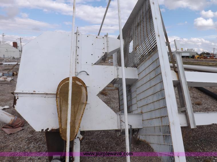 image for item F6063 Elevator leg