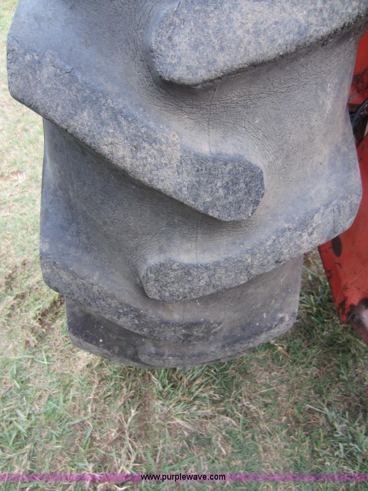 image for item F6532 Allis Chalmers 5040 tractor