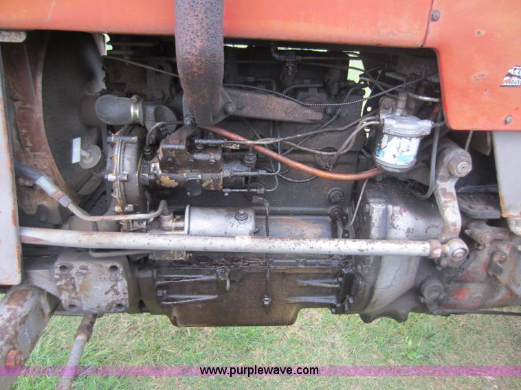 image for item F6534 Massey-Ferguson 165 tractor