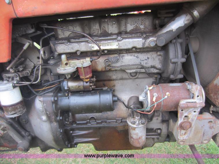 image for item F6534 Massey-Ferguson 165 tractor